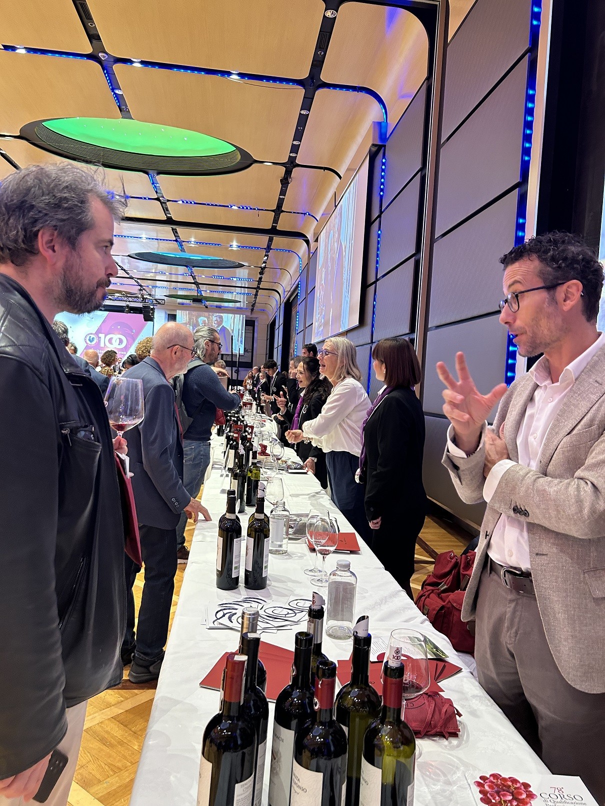 La Sala di degustazione del 43° Forum della Cultura del Vino, dell’Olio e dei Prodotti della Terra