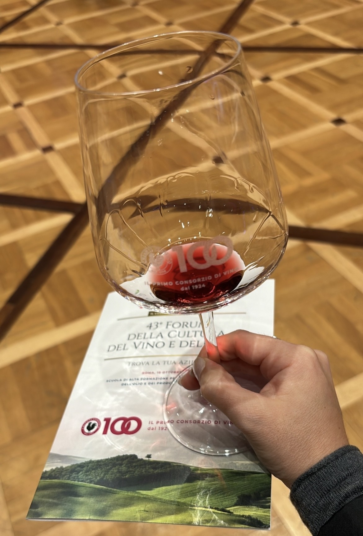 La degustazione del 43° Forum della Cultura del Vino, dell’Olio e dei Prodotti della Terra