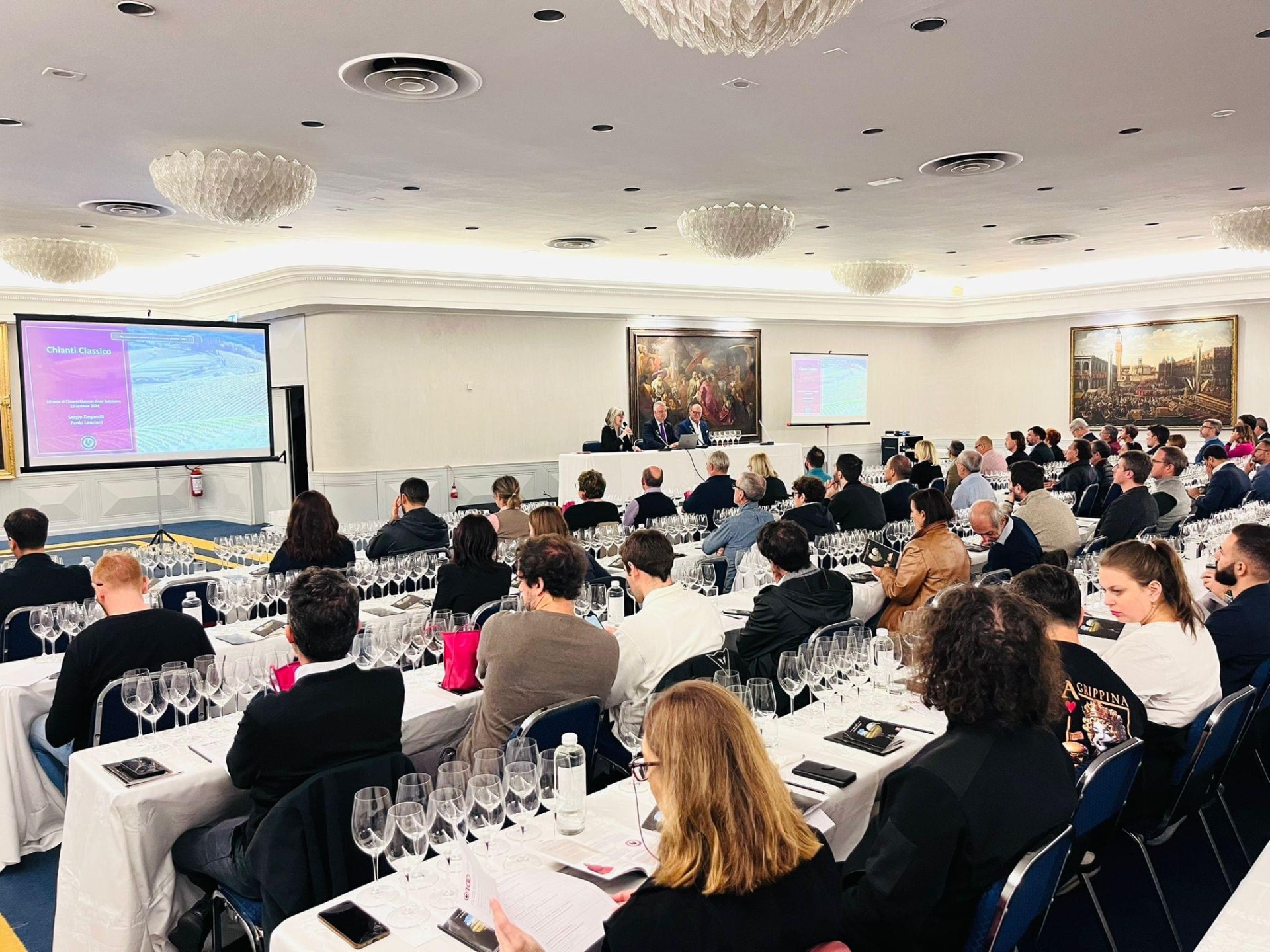 La Sala di degustazione sul Seminario del Chianti Classico Gran Selezione.