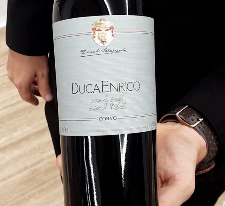 Sicilia Nero d'Avola Duca Enrico di Duca di Salaparura in degustazione