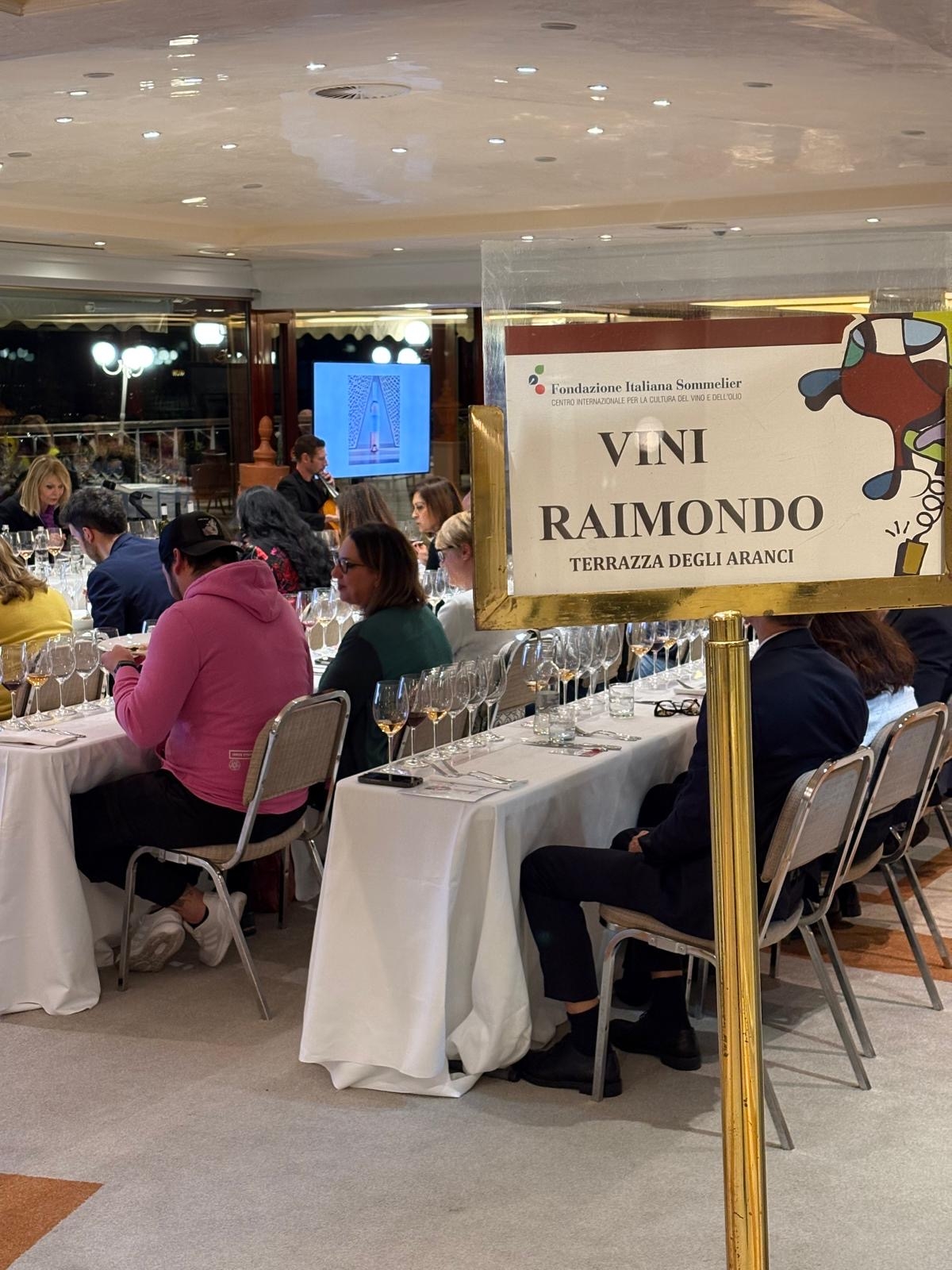 La sala di degustazione di Vini Raimondo