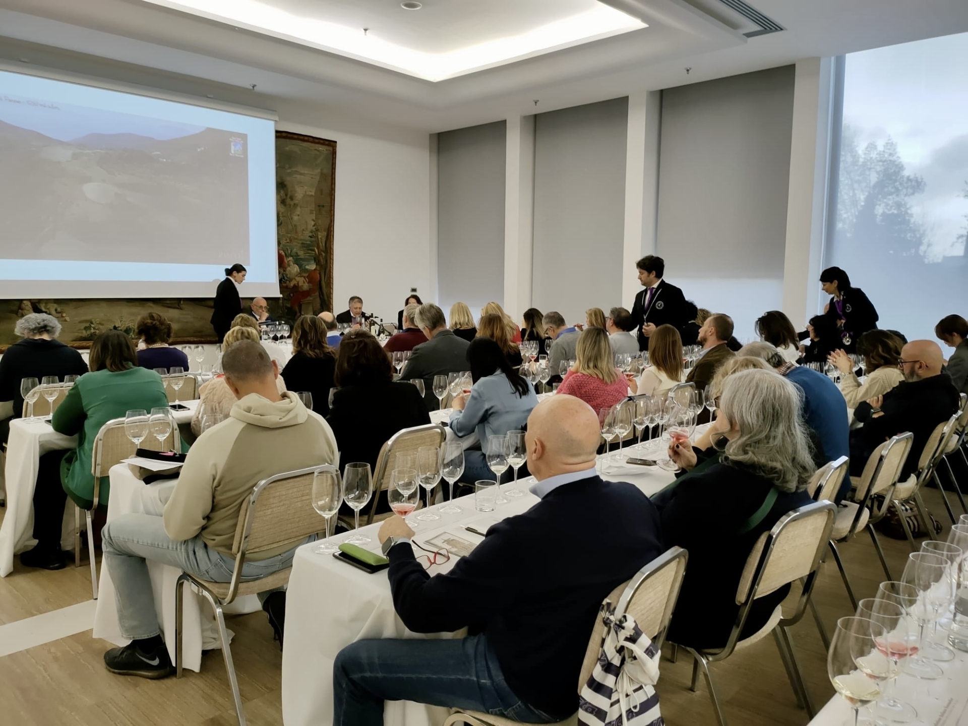 Panoramica della sala di degustazione