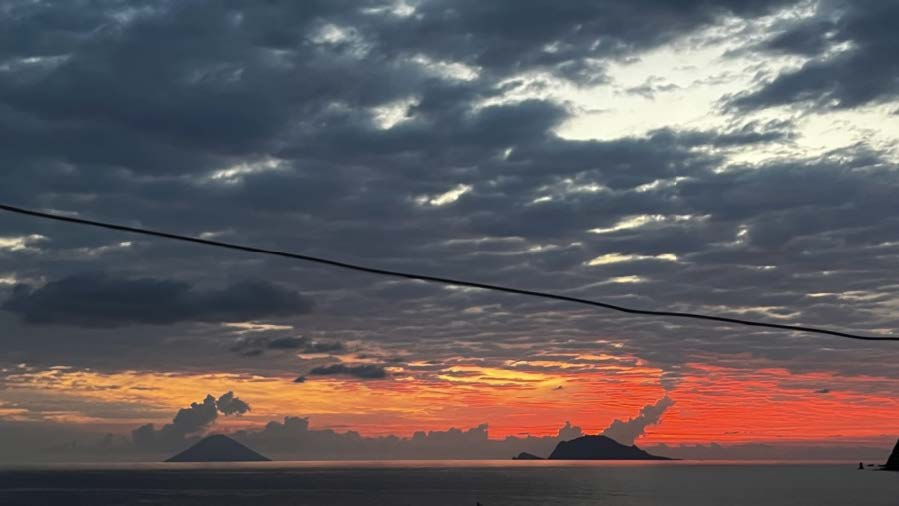 L'alba a Malfa